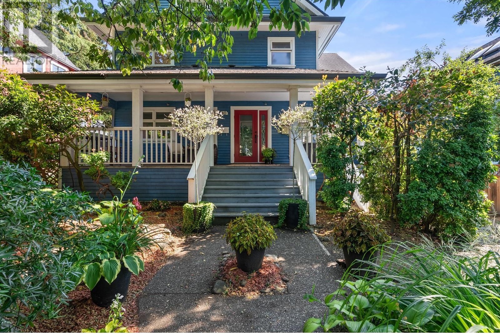 خانه ویلایی136متری ونکوور